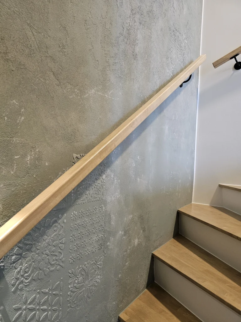 Kalkkipinnoitettu pinta